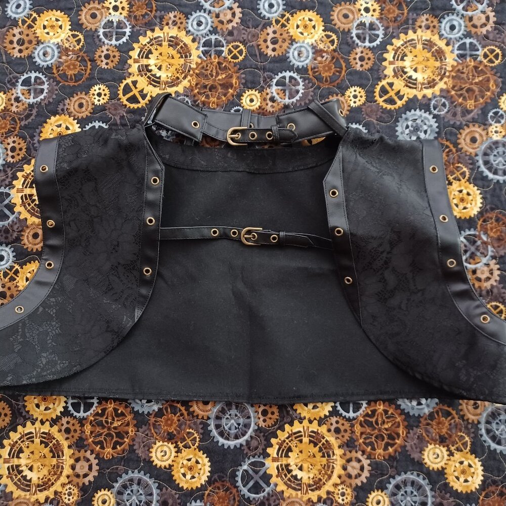 Black steampunk vest - Size XL (NWOT)